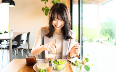 食べ方は婚活に影響する！デートでNGな食事マナーとは